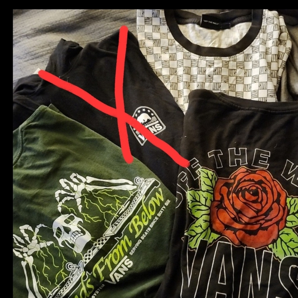 Vans tees Large